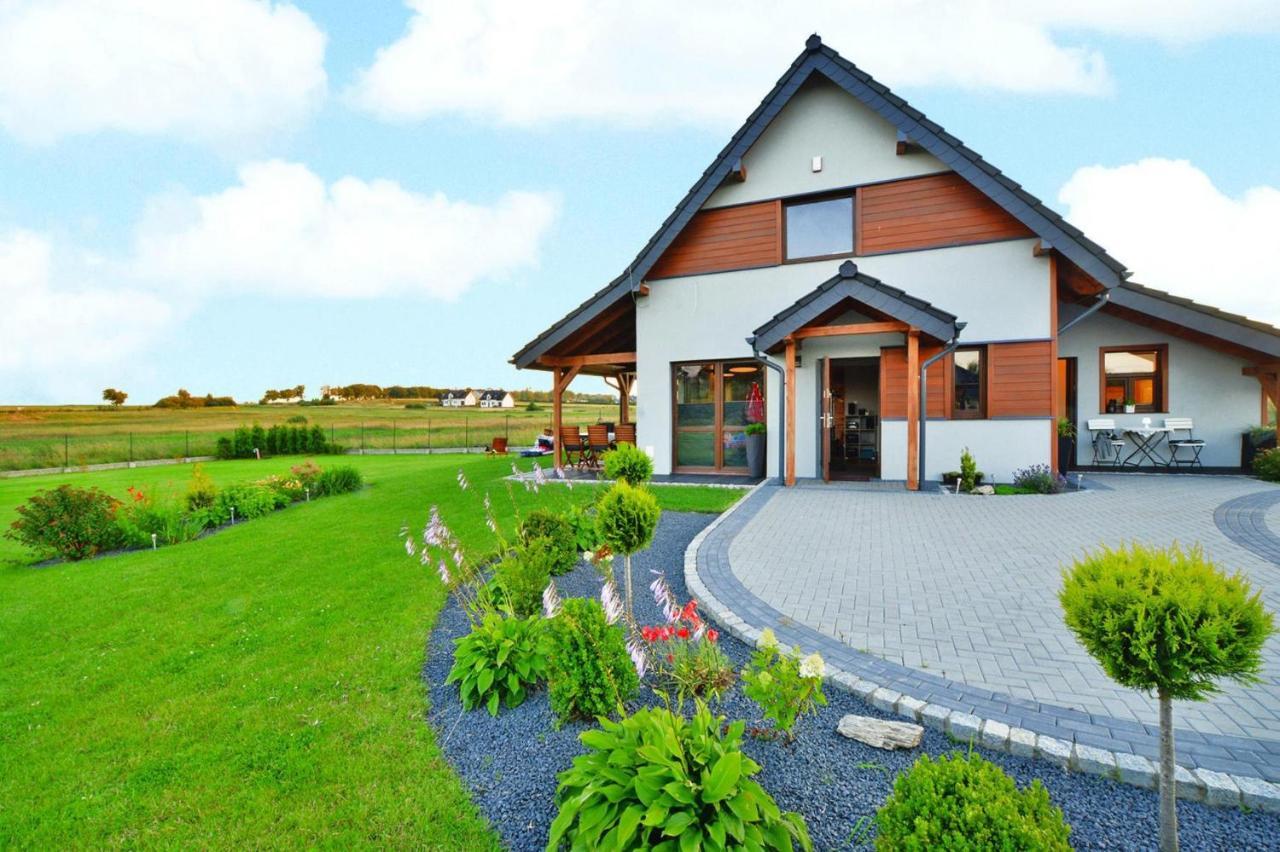 Holiday Home With A Terrace, Sauna, Jacuzzi Mielenko Eksteriør billede